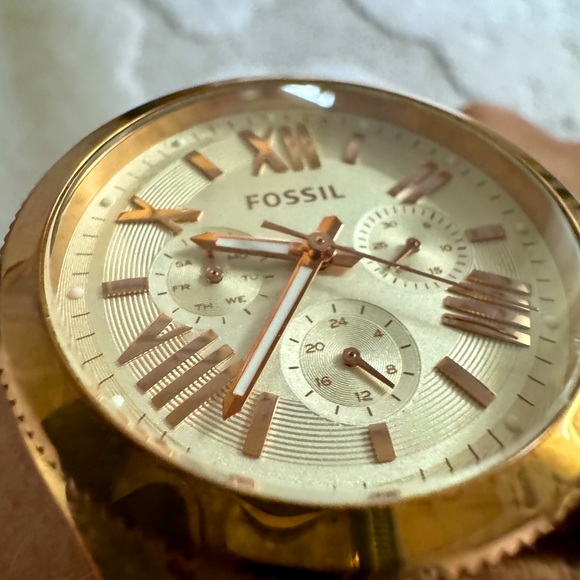 Fossil Cecile Watch in Rose Gold - Picture 1 of 7